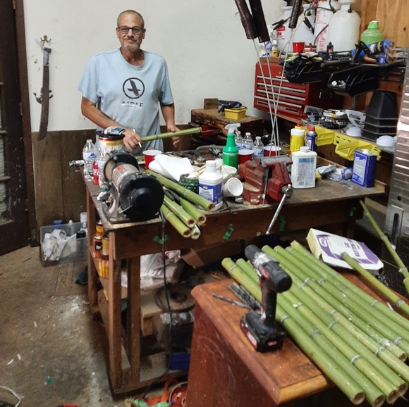 Meet your Posher, Kevin - Picture 3 of 4